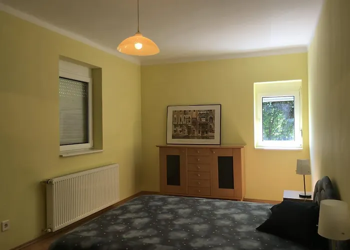 Altorjai Apartment *